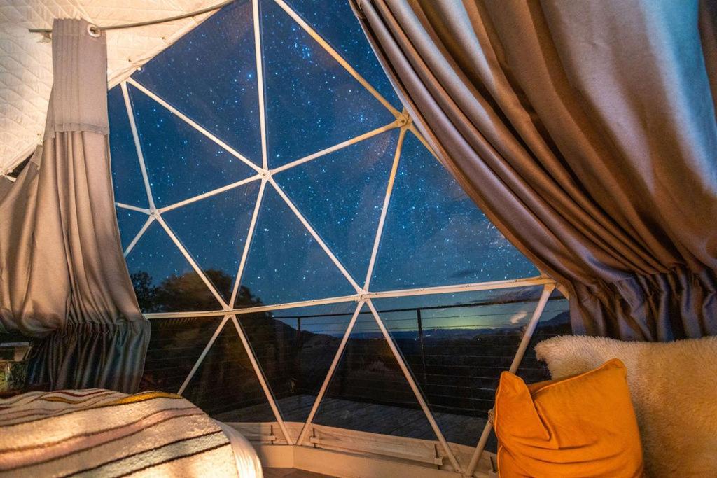 Zia Geo Dome At El Mistico Ranch, Glamping Nogal Exterior foto